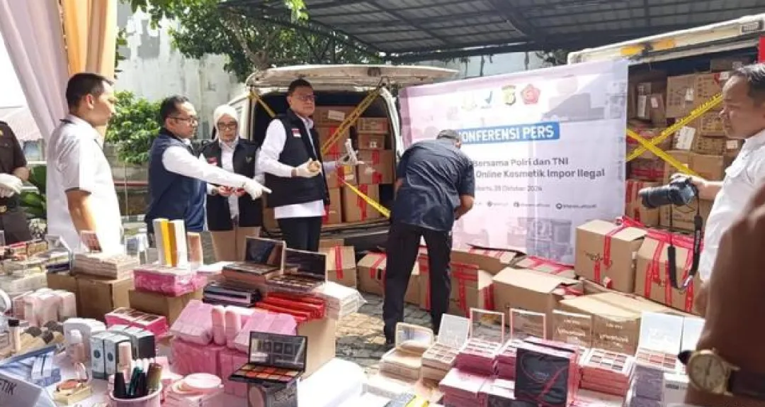 印尼百日红灯期